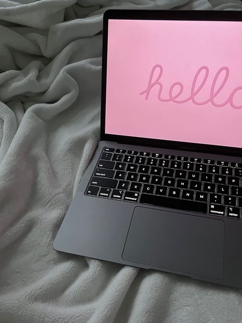 Online Shopping Aesthetic Laptop, Mac Computer Aesthetic, Mac Book Air Aesthetic, Macbook Pro 13 Inch Wallpaper Aesthetic, Mac Book Aesthetic, Best Bullet Journal Pens, Macbook Mini, Aesthetic Visionboard, Apple Items