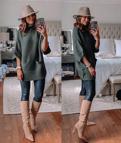 Jcrew Sweater Poncho, Fall outfit idea with sweater poncho Jcrew Sweater Outfits, Pancho Outfit, How To Style A Poncho, Poncho Outfit, Winter Sweater Outfits, Sweater Poncho, Office Casual Outfit, Oversized Sweaters, Color Block Cardigan