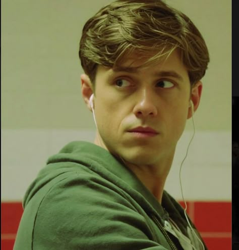 Leo Pictures, Mike Warren, Aaron Tveit Moulin Rouge, Mystery Incorporated, Male Character Inspiration, Aaron Tveit, Character Inspiration Male, Character Profile, Harry Potter Characters