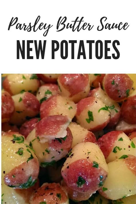 Boiled Red Potatoes, Country Gravy Recipe, Parsley Butter, Red Potato Recipes, Baby Red Potatoes, Healthy Delicious Recipes, New Potatoes, Potato Recipes Side Dishes, Potato Sides