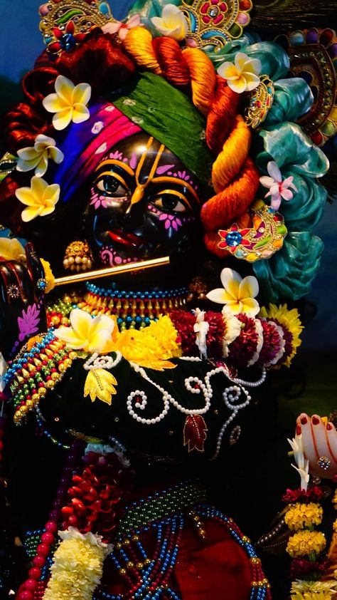 Song Icon, Jagannatha Beautiful Images, Mahakal Pic, Krishna Mandir, Bihari Ji, Prem Mandir, Janmashtami Images, Mahakal Pic Ujjain, Krishna Dress