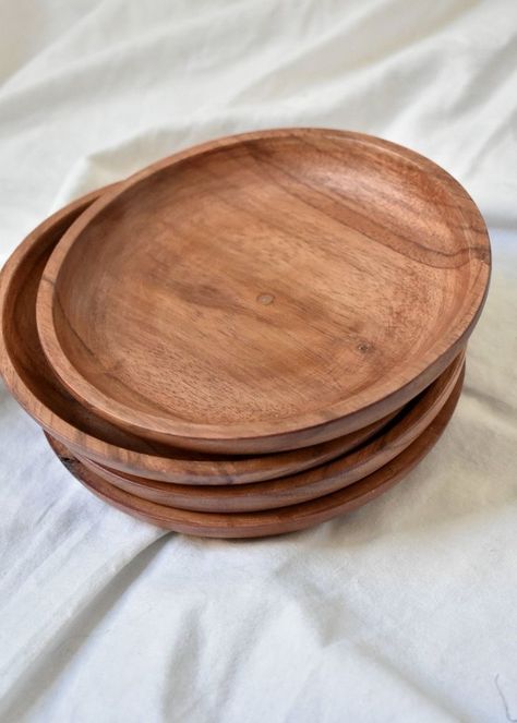 Kitchen Plates Set, Modern Dishware, Fine Dining Plating, Wood Bowls Carving, Wood Dishes, Dishware Sets, Diy Bowl, Kitchen Necessities, Wooden Kitchen Utensils