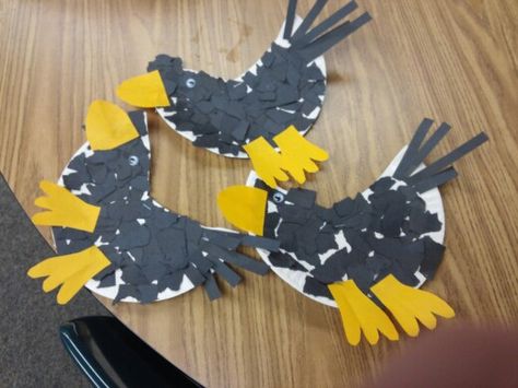 Crows Crow Craft Preschool, Crow Craft, Orange Room, Orange Rooms, Fall Arts And Crafts, Story Activities, Kindergarten Ideas, Pre Kindergarten, Bird Crafts