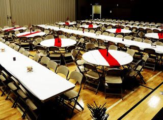 LDS ACTIVITY IDEAS: In A Stable - Ward Christmas Celebration Church Tables, Ward Activity Ideas, Relief Society Christmas, Lds Christmas, Church Christmas Party, Rs Activities, Christmas Workshop, Ward Christmas Party, Bethlehem Christmas