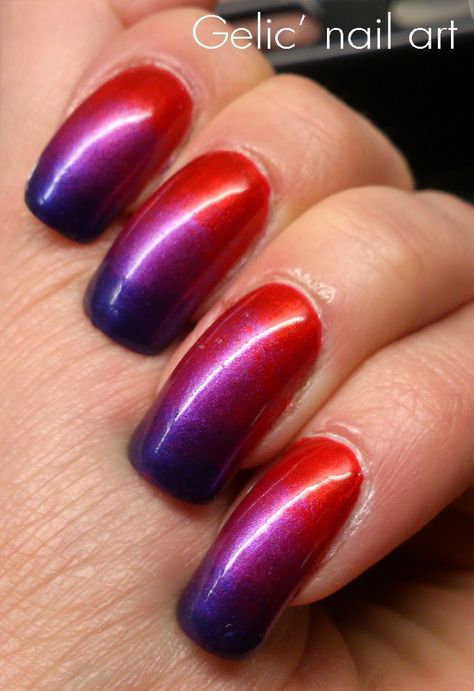 Gelic' nail art: Gradient in red and purple Red And Purple Nail Ideas, Pink Purple And Red Nails, Red And Purple Nails Color Combos, Purple And Red Ombre Nails, Red And Purple Nail Art, Red Purple Ombre Nails, Red Purple Nails, Red And Purple Nails, Purple And Red Nails