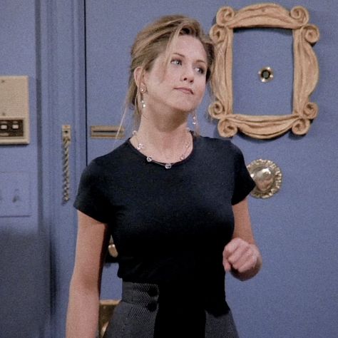 Rachel Green Grey Skirt, Friends Season, Grey Skirt, Rachel Green, Gray Skirt, Jennifer Aniston, Pretty Jewellery, Clip On, Green And Grey