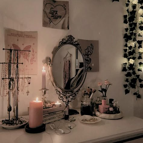 Grungette Room, Goth Vanity Decor, Black And Pink Goth Room, Coquette Goth Room, Romantic Goth Room Decor, Dark Coquette Room Inspiration, Dark Coquette House, Dark Coquette Room Ideas, Dark Coquette Decor