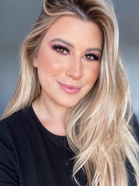 Niina Secrets; Blonde; make; Nina Secrets, Mack Up, Make Beauty, Ombre Hair, Maquillaje De Ojos, Blonde Hair, The Secret, Makeup Looks, Hair Makeup