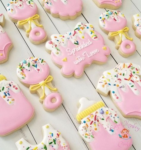 Baby Sprinkle, “Sprinkled with Love” – Baby Shower Ideas 4U Sprinkled With Love Baby Shower Ideas, Sweets Baby Shower Theme, Sprinkle Theme Baby Shower Ideas, Baby Girl Sprinkle Shower Ideas, Baby Sprinkle Girl, Baby Shower Sprinkle Ideas, Sprinkle Baby Shower Ideas, Baby Sprinkle Theme, Sprinkle Baby Shower Girl