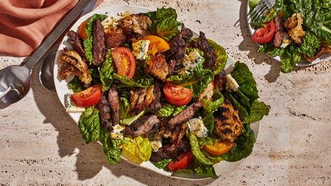 Blue Cheese Steak, Steakhouse Salad, Danish Blue Cheese, Blue Cheese Recipes, Grilled Bread, Sliced Steak, Cheese Steak, Steak Salad, Summer Salad Recipes