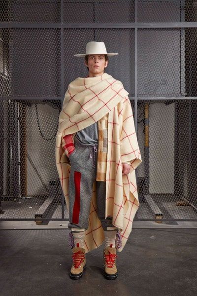 Off-White Fall 2015 Menswear Collection - Vogue Urban Soldier, Mens Poncho, Photo Mode, Clothing Designs, Male Portrait, Mode Inspo, Virgil Abloh, Traditional Clothing, Inspiration Mode