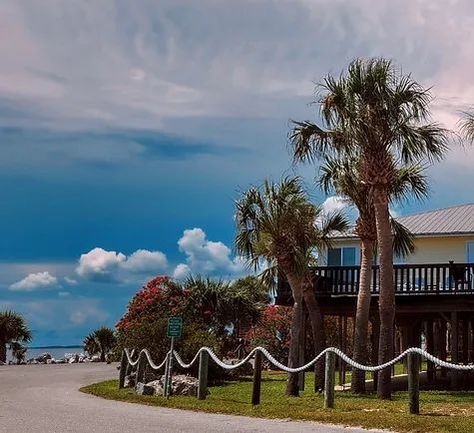 Sunset Point Vacation Rental in Horseshoe Beach, Florida Gulf Coast Vacations, Florida Gulf Coast, North Florida, Gulf Coast Florida, Florida Vacation, Gulf Coast, Florida Beaches, Beach Florida, Vacation Rentals