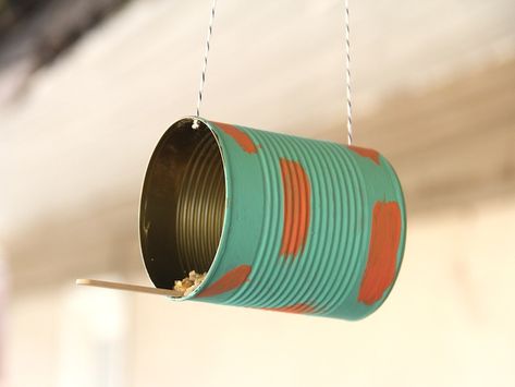 Tin Can Bird Feeder Craft DIY Can Bird Feeder, Coffee Filter Art, Diy Door Decor, Make A Bird Feeder, Bird Feeder Craft, Tin Can Crafts, Diy Bird Feeder, Diy Birds, Strongest Glue