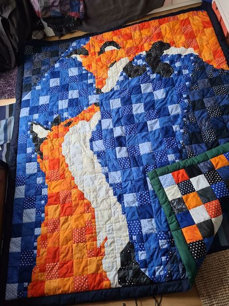 Scrap Buster Quilt Patterns, Jellyfish Quilt, Fox Quilt, Dinosaur Quilt, Colchas Quilting, Pixel Quilting, Fox Blanket, Quilting Blocks, Unique Quilts