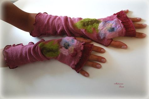 Romantic Powder Pink  Fingerless Gloves  Mittens  от malowanelnem