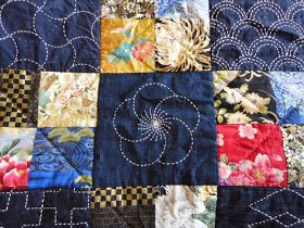 Sashiko Quilts, Japanese Rice Bags, Japanese Quilt Patterns, Asian Quilts, Japanese Theme, Korean Tattoos, Sashiko Pattern, Patchwork Ideas, Boro Sashiko