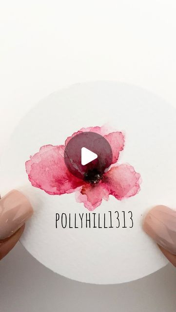 Polly Hill on Instagram: "Poppy!   Learn to paint this multilayered poppy starting with just four dots 🤩 DM me for details on how to access this tutorial with guided narration and all colors used 😱 Yes, I’ve become one of those people- ya know, people who note down their colors 🙈  I have an organized palette for teaching and a very disorganized palette for my own painting 😛  #easytutorial #easypaintings #easypainting #easywatercolor #floralillustration #looseflorals #paintingprocess #artprocess #watercolorforbeginners #simplewatercolor #howtopaint #learnwatercolor #artistatwork #artistsatwork #artforbeginners #learnwatercolor #learntopaint #paintwithme #watercolorreels #paintingprocess #watercolorvideo #learningtopaint #paintingtutorial #watercolortechniques #watercolorflorals #waterco Watercolour Poppies Simple, Poppy Flower Painting Watercolour, Watercolour Poppies, Watercolour Sketchbook, Water Coloring, Watercolor Beginner, Watercolor Video, Learn Watercolor, Watercolor Poppies