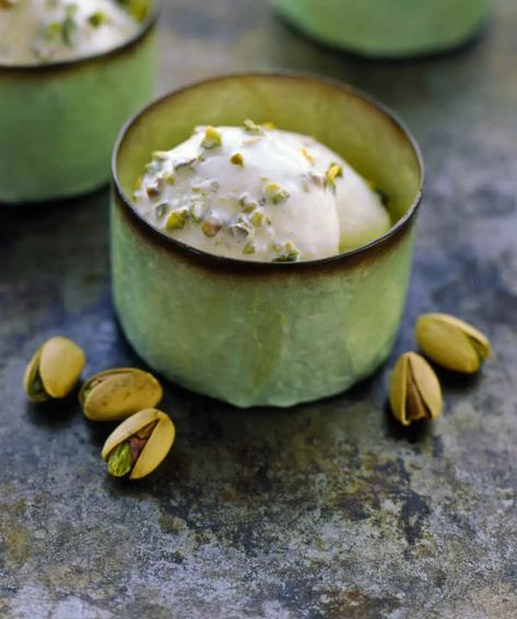 This indulgent pistachio gelato is supremely rich and creamy and is abundantly studded with coarsely ground pistachios. #gelato #italian #pistachio #nuts #dessert Meatless Breakfast, Pistachio Gelato, Custard Ice Cream, Gelato Recipe, Sweet Treats Desserts, Milk Cream, Ice Cream Popsicles, Food Dessert, Homemade Ice