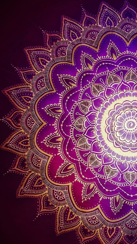 Mandala Iphone Wallpaper, Image Zen, Purple Mandala, Mandala Iphone, Lock Screen Wallpaper Iphone, Mandala Wallpaper, Boho Wallpaper, Spiritual Artwork, Spring Wallpaper