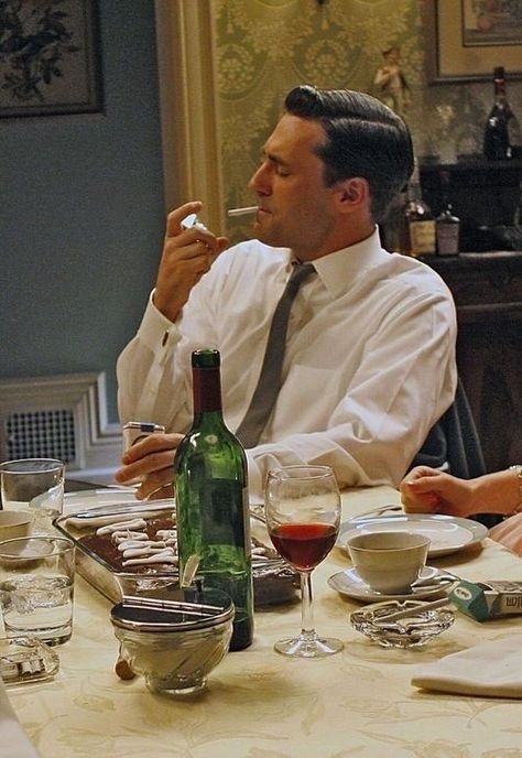 Mad Men Mad Men Don, Mad Men Don Draper, John Hamm, Mad Men Style, Betty Draper, Mad Men Fashion, Don Draper, Jon Hamm, Mad World