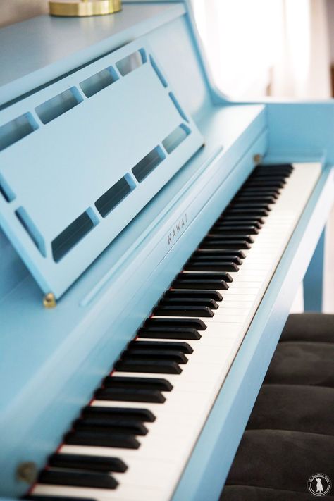 Painting A Piano, Blue Piano, Ambassador Program, Baby Blue Wallpaper, Blues Piano, Everything Is Blue, Cute Blue Wallpaper, Baby Blue Aesthetic, Light Blue Aesthetic