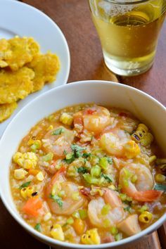 Asopao de camarones (Shrimp & rice stew) - The Petit Gourmet Shrimp And Rice Soup, Chicken Drumsticks Recipes, Rice Stew, Perfect Fried Chicken, Shrimp Stew, Dominican Recipes, Youtube Recipes, Shrimp Rice, Puerto Rican Cuisine