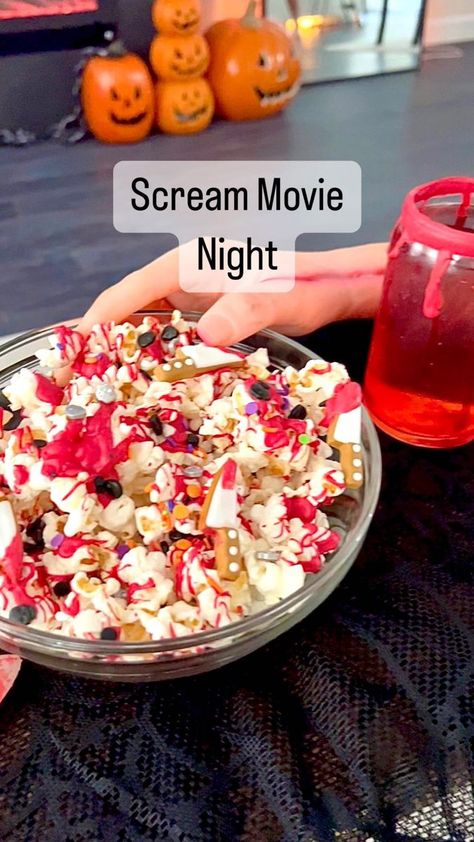 Scream Movie Food Ideas, Scream Inspired Food, Scream Themed Movie Night, Ghostface Party Decorations, Scream Movie Snacks, Scream Food Ideas, Halloween Theme Movie Night Ideas, Ghostface Cookies, Scream Themed Food