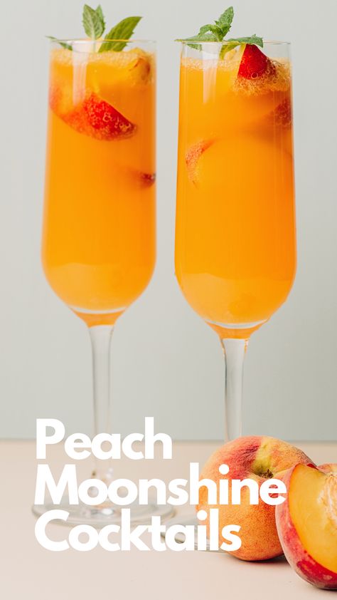 Popular Peach Moonshine Peach Moonshine, Ole Smoky Moonshine, Moonshine Cocktails, Easter Drink, Peach Cocktail, Peach Drinks, Moonshine Recipes, Cocktails To Try, Peach Desserts