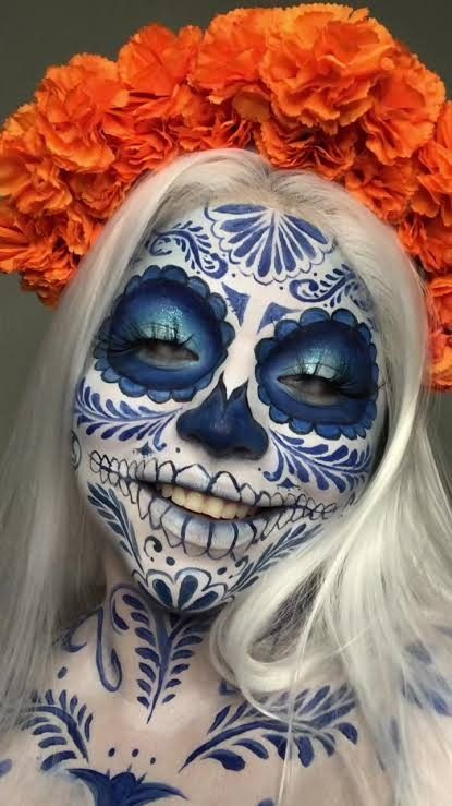 Makijaż Sugar Skull, Halloweenský Makeup, Vampire Bride, Creepy Halloween Makeup, Halloween Beauty, Pretty Halloween Costumes, Face Art Makeup, Sugar Skull Makeup, Halloween Makeup Scary