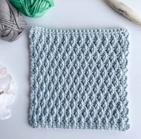 Alpine Crochet Stitch Photo Tutorial Alpine Crochet Stitch, Alpine Stitch Crochet, Crochet Alpine Stitch, Bobble Stitch Tutorial, Alpine Stitch, V Stitch Crochet, Slip Stitch Crochet, Crochet Stitch Tutorial, Bobble Crochet