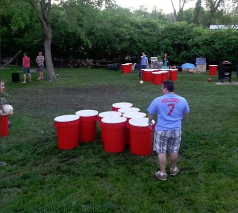 Diy Lawn Games, Glow Bowling, Diy Yard Games, Outdoor Party Games, Outside Games, Fun Outdoor Games, Diy Lawn, Giant Games, Garden Games