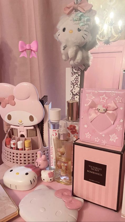 Kawaii Vanity, Hello Kitty Vanity, Pink Hello Kitty Vanity, My Melody Bedroom Aesthetic, My Melody Themed Room, My Melody Aesthetic, My Melody Room, Hello Kitty Room Aesthetic, My Melody Bathroom