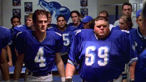 11 Things You Never Noticed About "Varsity Blues"- Cosmopolitan.com Movie Analysis, Not Another Teen Movie, Varsity Blues, Football Movies, Texas High School, Cool Movies, Remember The Titans, Dazed Confused, Sports Movie