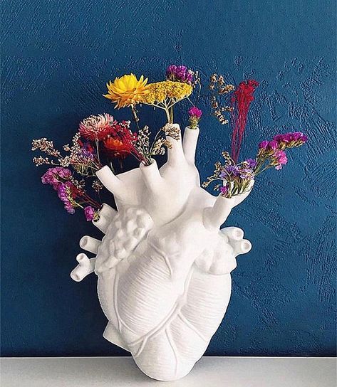 This Anatomical Heart Dried Flower Vase with many different holes on it which allow you to arrange your flowers in many different ways, after putting the flowers in it, It feels like that all flowers are alive and more vibrant, grow with this heart. The anatomical heart design, of course, it will definitely catch a lot of eyes in your home. Perfect gift for any festivals, especially for flower and plant lovers.

#floralarrangement #driedflower #flowervase # Anatomical Heart Vase, Dried Flowers Vase, Resin Flower Pot, Heart Shaped Vase, Flower Vase Gift, Dried Flower Vase, Heart Vase, Macrame Plant Holder, Anatomical Heart