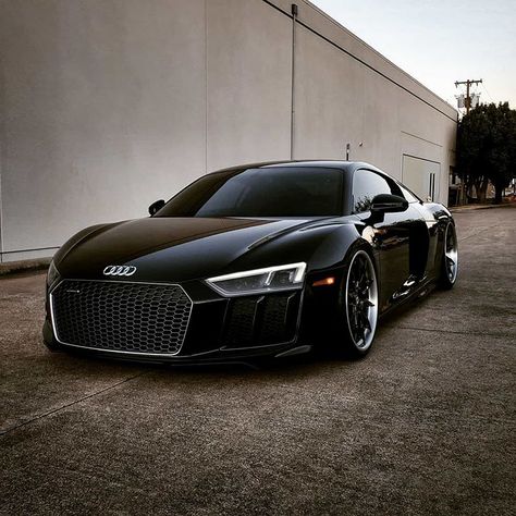 Audi R8 Interior, Audi R8 Black, Audi Tt 2008, Audi Rs8, Audi Sq7, Tmax Yamaha, Dream Cars Audi, Audi A5 Coupe, Carros Bmw