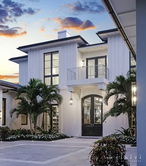 Coastal Transitional Exterior, Modern West Indies House Exterior, Beach Condo Exterior, Coastal Modern House Exterior, Coastal Chic House Exterior, Coastal Style Home Exterior, Coastal Family Home Exterior, Coastal Farmhouse Bloxburg, Modern Coastal Homes Exterior