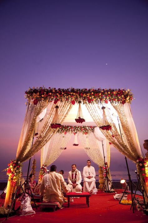 Getting the Mandap Right! Indian Wedding Decorations Receptions, Mandap Design, Indian Destination Wedding, Wedding Stage Design, Mandap Decor, Marriage Decoration, Desi Wedding Decor, Wedding Backdrop Decorations, Bengali Wedding