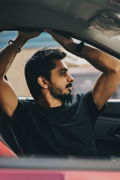 Male portrait pose inside car Car Photoshoot Men, Inside Car Photoshoot, Poses With Car, Senior Picture Ideas For Boys, Men Cars Photography, March Spring, Male Portrait Poses, Car Photoshoot, Pose Portrait