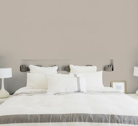 Looking for the perfect neutral wall color? We call it Amazing Gray SW 7004 for a reason. Coastal Rooms, Bedroom Remodeling, Sherwin Williams White, Guest Bedroom Remodel, Kids Bedroom Remodel, Small Bedroom Remodel, Casa Clean, Paint Color Inspiration, Dark Bedroom