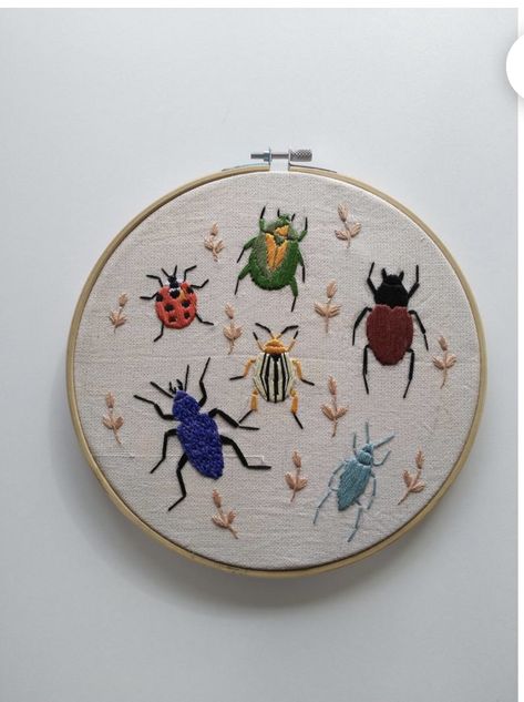 Colorado Beetle, Ground Beetle, Bugs Embroidery, Digital Tutorial, Butterfly Dragonfly, Clothes Embroidery Diy, Diy Bead Embroidery, Cute Sewing Projects, Diy Embroidery Designs