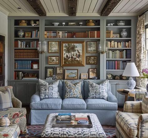 Cottage Living Rooms, Home Libraries, Cottage Living, Living Room Inspo, A Living Room, Front Room, Dream Home Design, Living Room Inspiration, House Inspiration