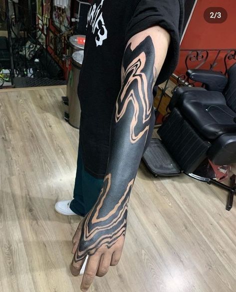 Black Out Forearm Tattoo, Suminagashi Tattoo Ideas, Forearm Blackout Tattoo, Blackout Half Sleeve Tattoo, Blackout Forearm Tattoo, Black Out Leg Tattoo, Tattoos Full Hand, Blackout Hand Tattoo, Blackout Cover Up Tattoo