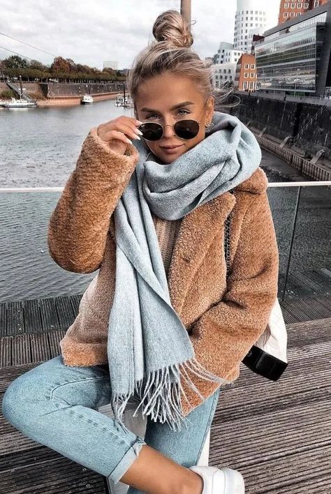 8 Fashion Tips To Follow For Fall - Society19 Vinter Mode Outfits, Trendy Outfits Winter, Cozy Winter Outfits, Trendy Winter, 가을 패션, Winter Fashion Outfits, Fall Winter Outfits, Outfits Ideas, Outfit Idea