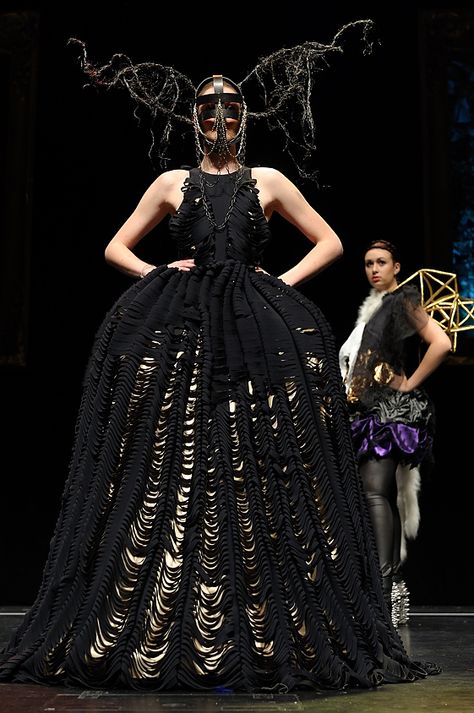 Need an appropriate head gear for this look. Headgear Fashion, Head Gear, Weird Fashion, Long Black Dress, Fabulous Fashion, Long Black, Fashion Inspo Outfits, Victorian Dress, Fashion Show