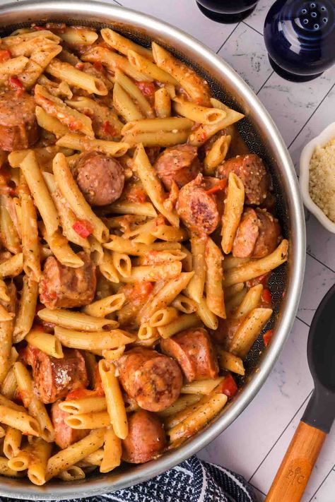 Andouille Sausage Pasta - Eating on a Dime Vegan Sausage Pasta, Chicken Taco Pasta, Taco Pasta Skillet, Andouille Sausage Pasta, Sausage Pasta Skillet, Andouille Sausage Recipes, Easy Sausage Recipes, Mushroom Vegan, Easy Skillet Dinner