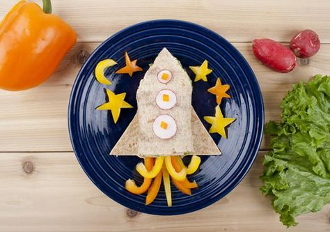 Blast off into a healthy lunch with this fun fueled meal for kids! Rocket Food, Portobello Mushroom Sandwich, Green Pizza, Mushroom Sandwich, Vietnamese Spring Rolls, Tasty Thai, Cheeky Monkey, Healthy School Lunches, Chipotle Chicken