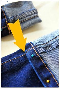 How to Hem Jeans and Keep the Original Hem--EASY tutorial Hemming Jeans By Hand, Heming Pants, Hemming Pants, Hemming Jeans, Sewing Hems, Office Tips, Sewing Jeans, Bargello Quilts, Original Hem