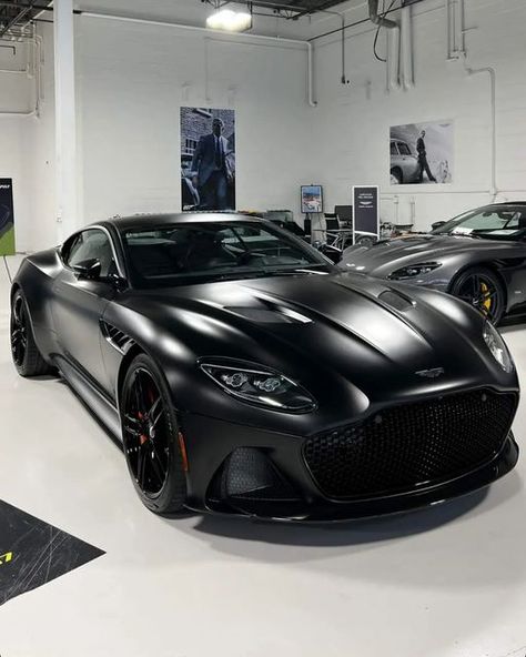 007 Aston Martin, Dbs Superleggera Black, Black Aston Martin, Dbs Superleggera Wallpaper, Aston Martin Vantage Black, Aston Martin Dbs Superleggera, Aston Martin Interior, Aesthetic Couple, Aston Martin Dbs