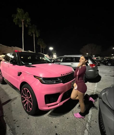 Pink Rolls Royce, Pink Suv, Baddie Cars, Pink Range Rovers, Girl Cars, Pink Cars, Barbie Car, Dream Cars Mercedes, Pink Truck