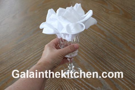 How To Make Lotus Linen Napkin Fold In Wine Glass Orange Peel Candle, How To Make Pinwheels, Folding Napkins, Cloth Napkin Folding, Paper Napkin Folding, How To Make Orange, Folding Ideas, Fancy Cocktails, Wedding Party Table